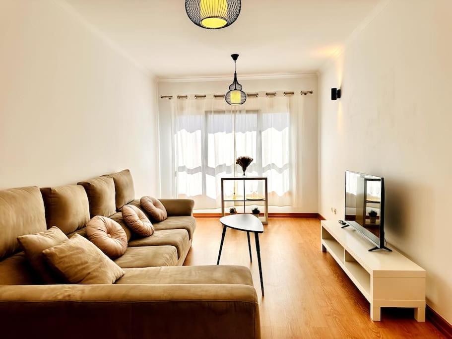 Sweety Bela Vista Apartment Lisboa Exterior foto